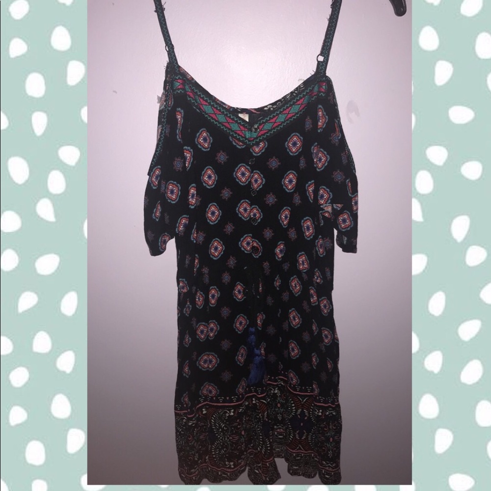 Black patterned romper
